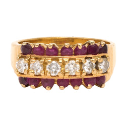 Bague Bandeau en or jaune, rubis et diamants