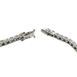 Bracelet Ligne en or blanc et émeraudes