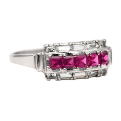 Bague Tank en or blanc, rubis et zirconiums