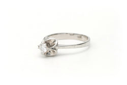 Bague Solitaire en or blanc et diamant