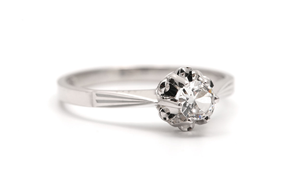 Bague Solitaire en or blanc et saphir