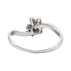Bague Marguerite en or blanc et diamants