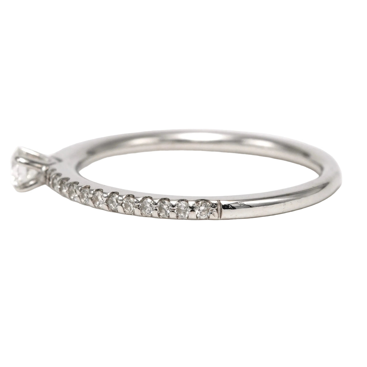 Bague Solitaire en or blanc et diamants