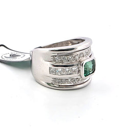 Bague en or jaune, émeraude diamants