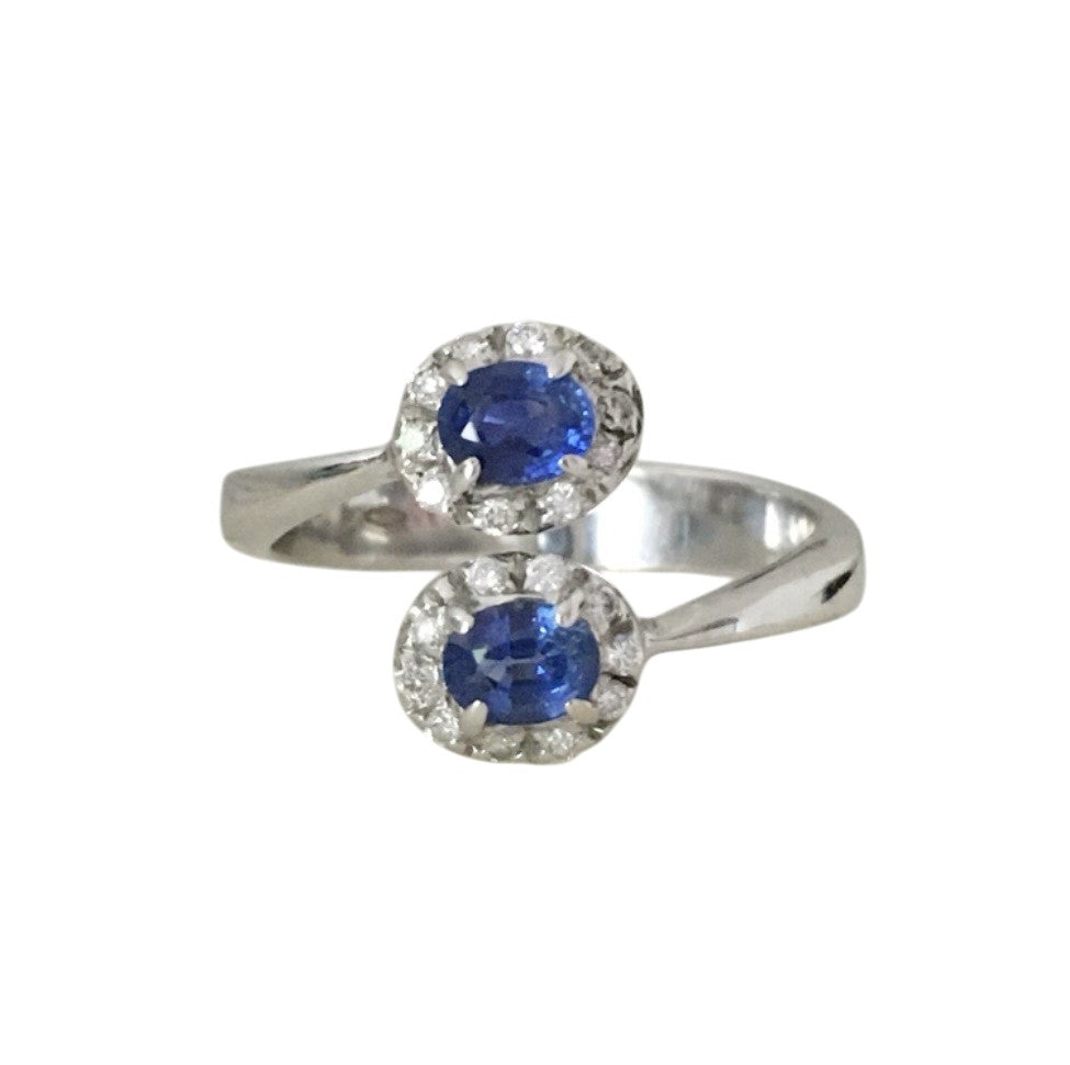 Bague Toi & Moi en or blanc, saphirs et diamants
