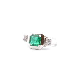 Bague vintage émeraude 1,54cts et diamants