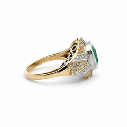 Bague Cocktail en or jaune, or blanc, émeraude et diamants