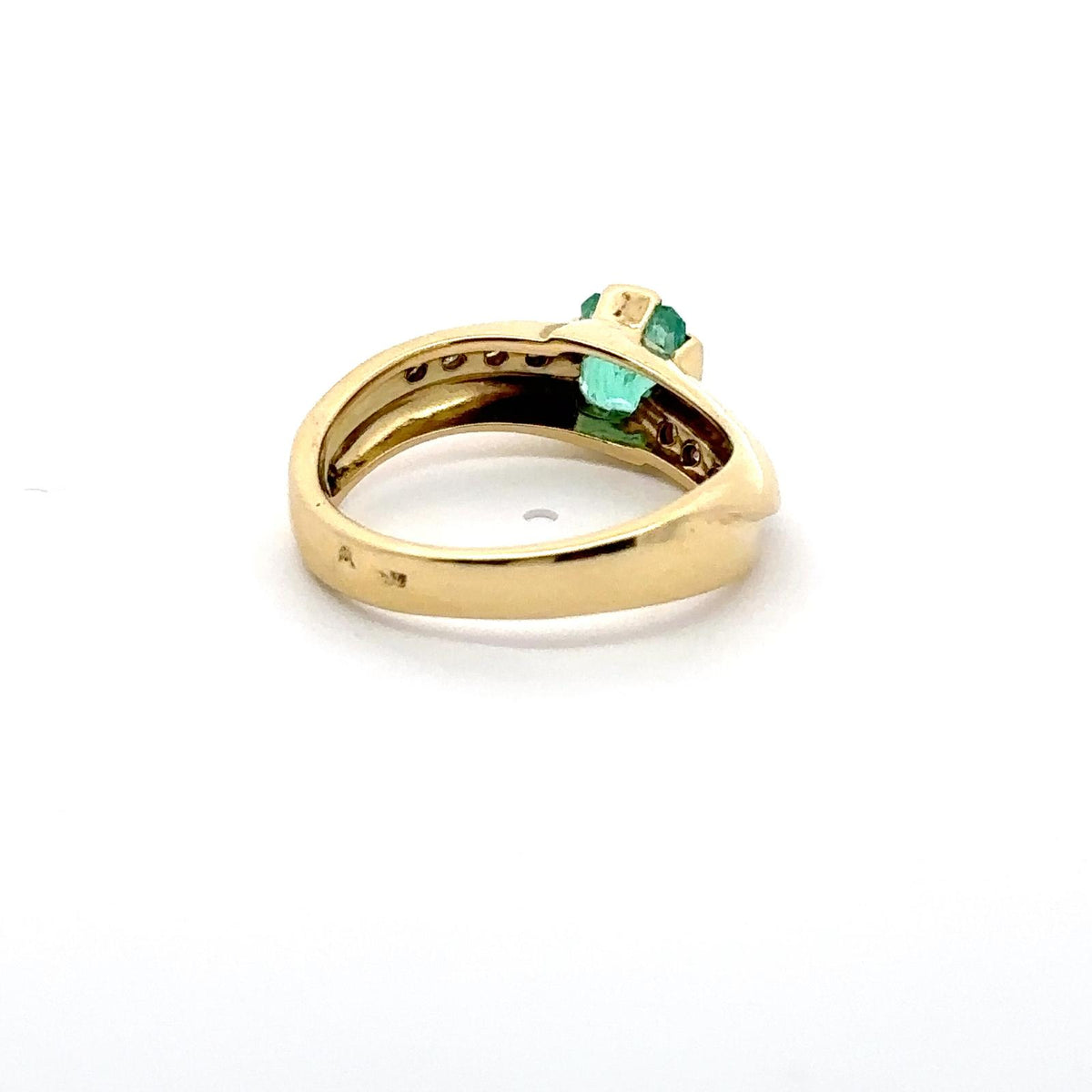 Bague Solitaire en or jaune, émeraude et diamants