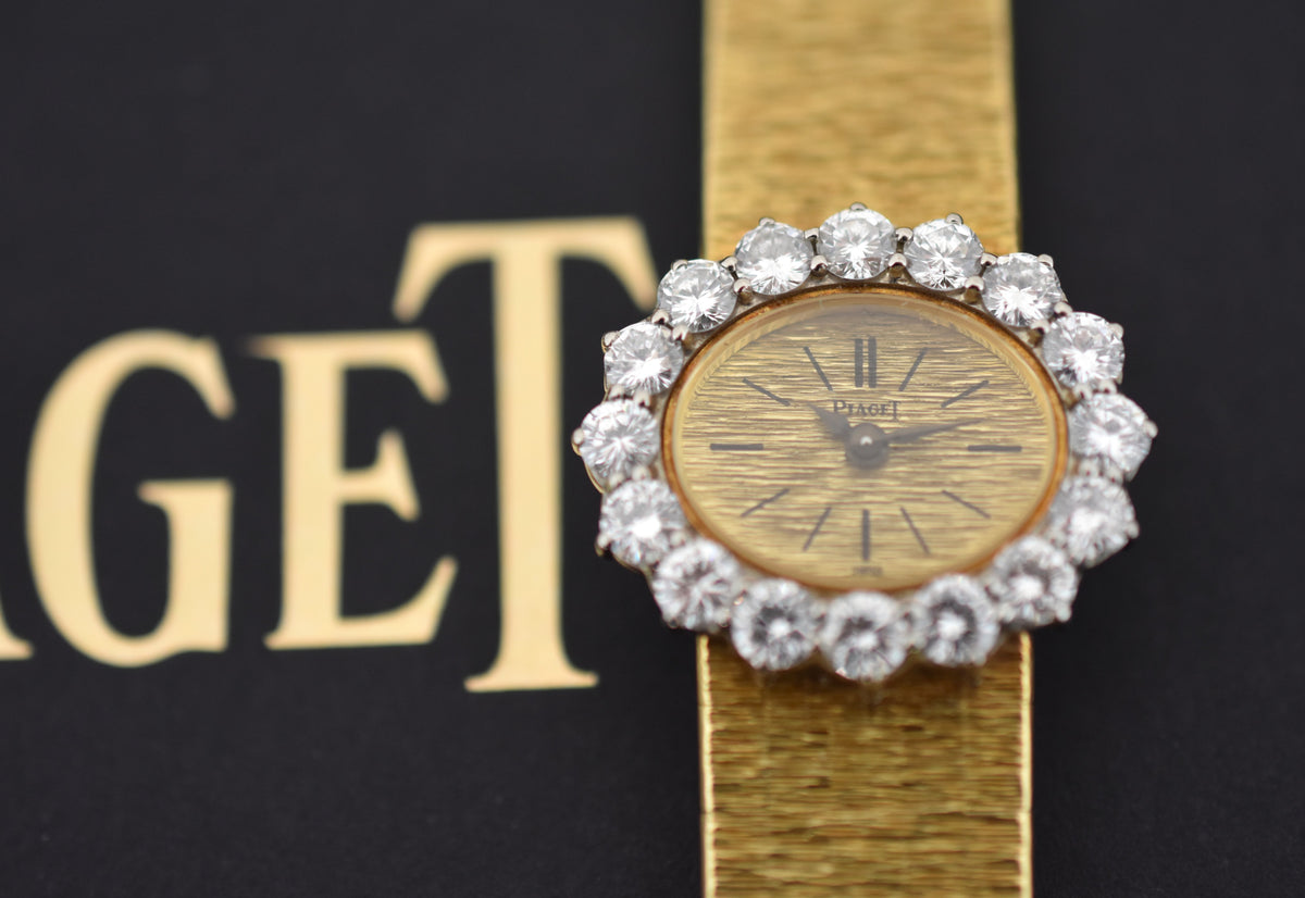 Montre PIAGET en or jaune et diamants