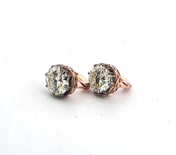 Boucles d'oreilles Dormeuses en or rose, argent et diamants