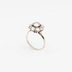 Bague Marguerite en or blanc et diamants