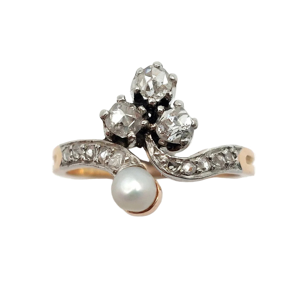 Bague en or rose, platine, perle et diamants