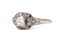 Bague en or blanc et diamants