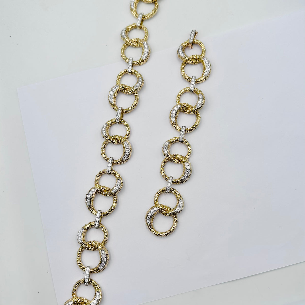 Collier M. GERARD en or jaune, platine et diamants