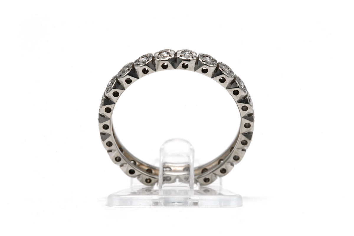 Bague Alliance en or blanc et diamants