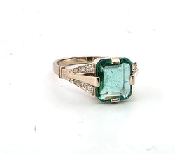 Bague Solitaire en or blanc, émeraude et diamants