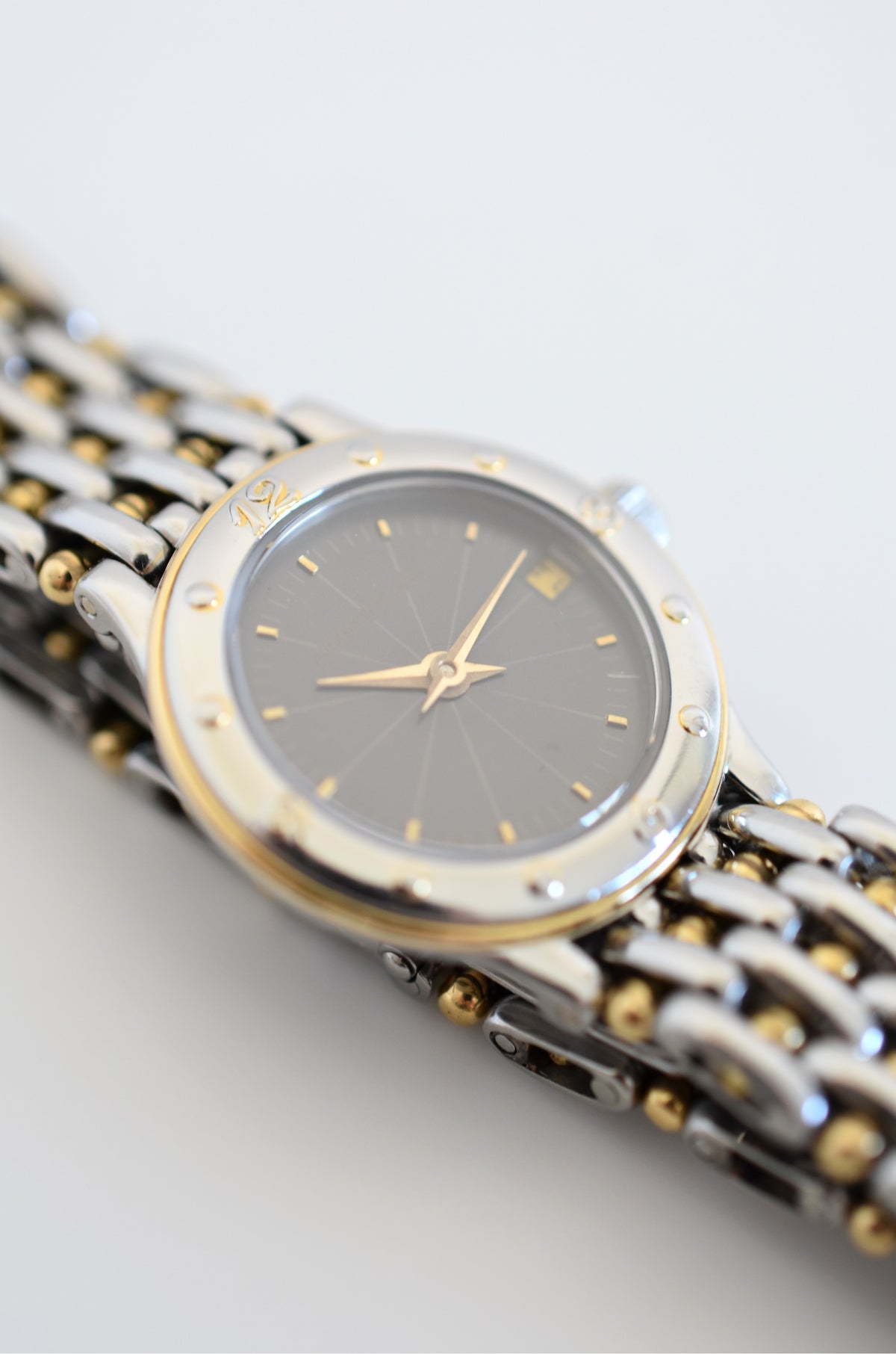 Montre AUDEMARS PIGUET "Meridian" en or jaune et acier