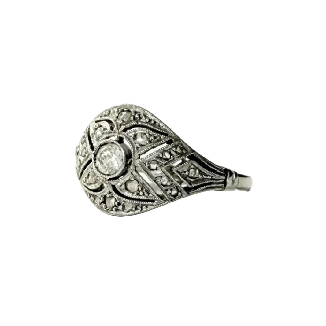 Bague Dôme en or blanc et diamants