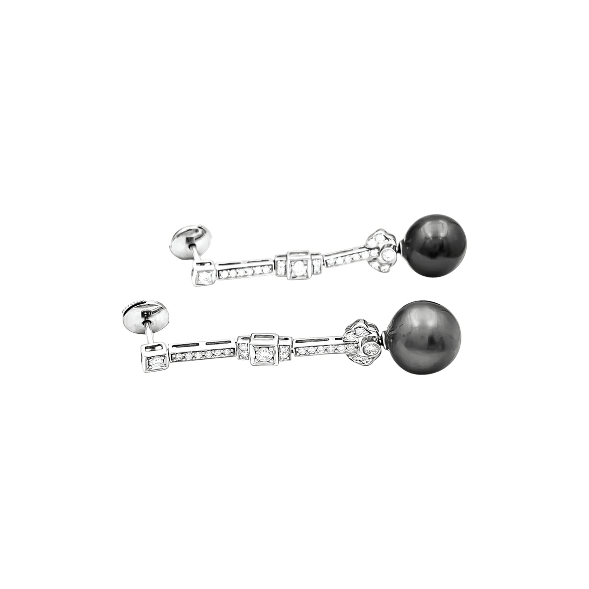 Boucles d'oreilles Pendantes en or blanc, perles et diamants