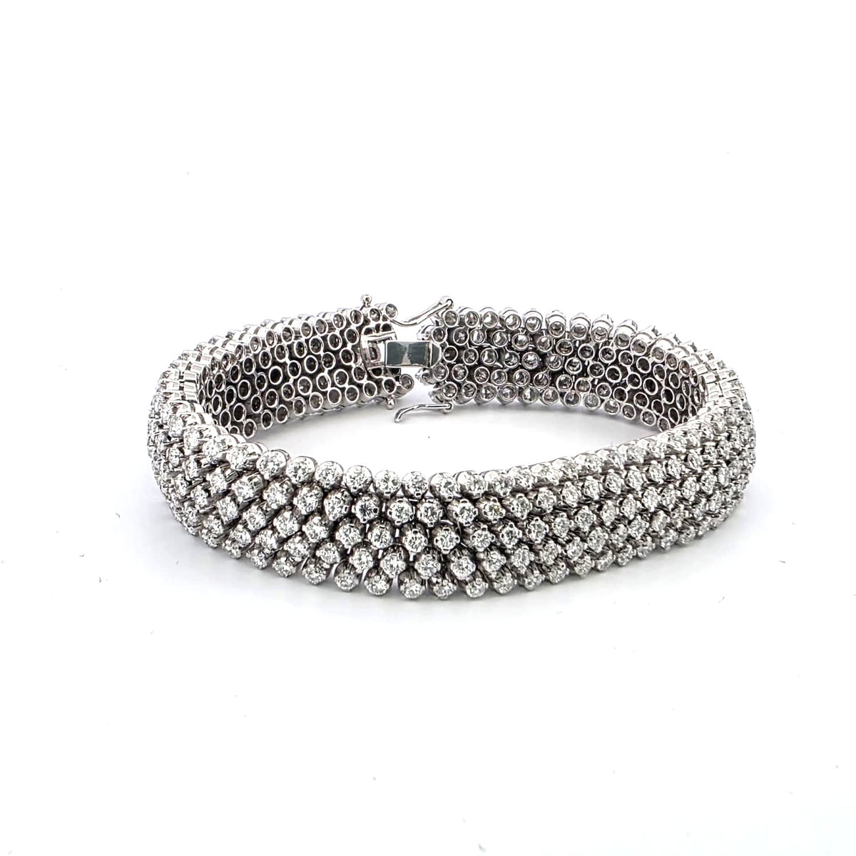 Bracelet Souple en or blanc et diamants