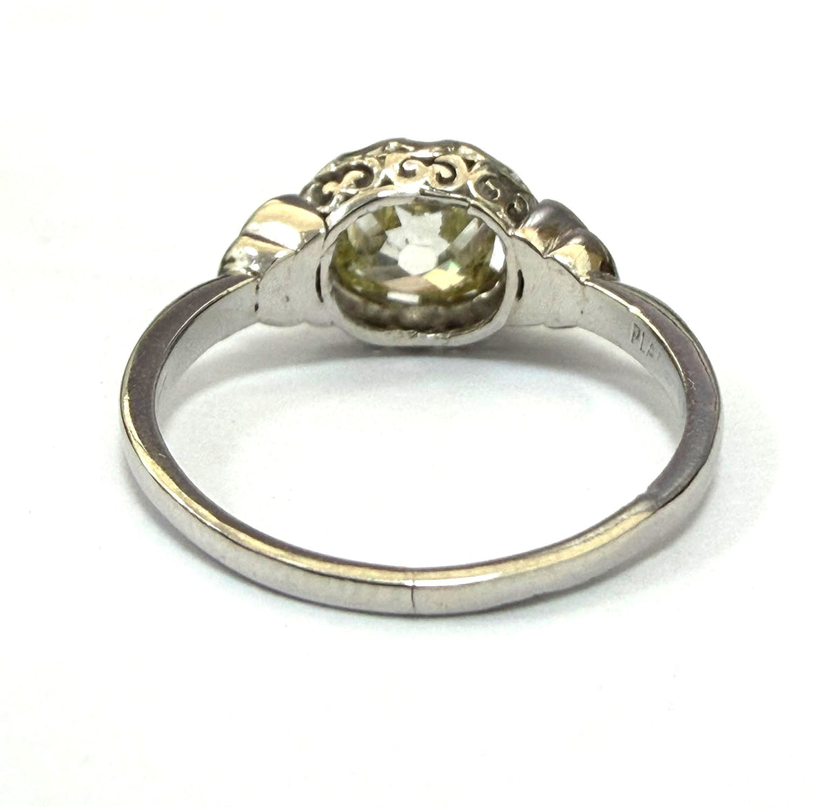 Bague Solitaire en or blanc et diamant
