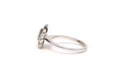 Bague Marguerite en or blanc et diamants