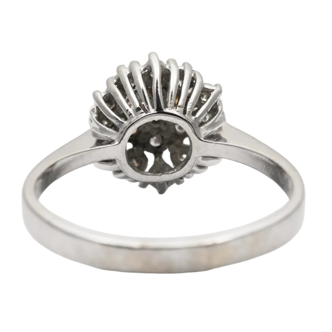 Bague Entourage en or blanc et diamants