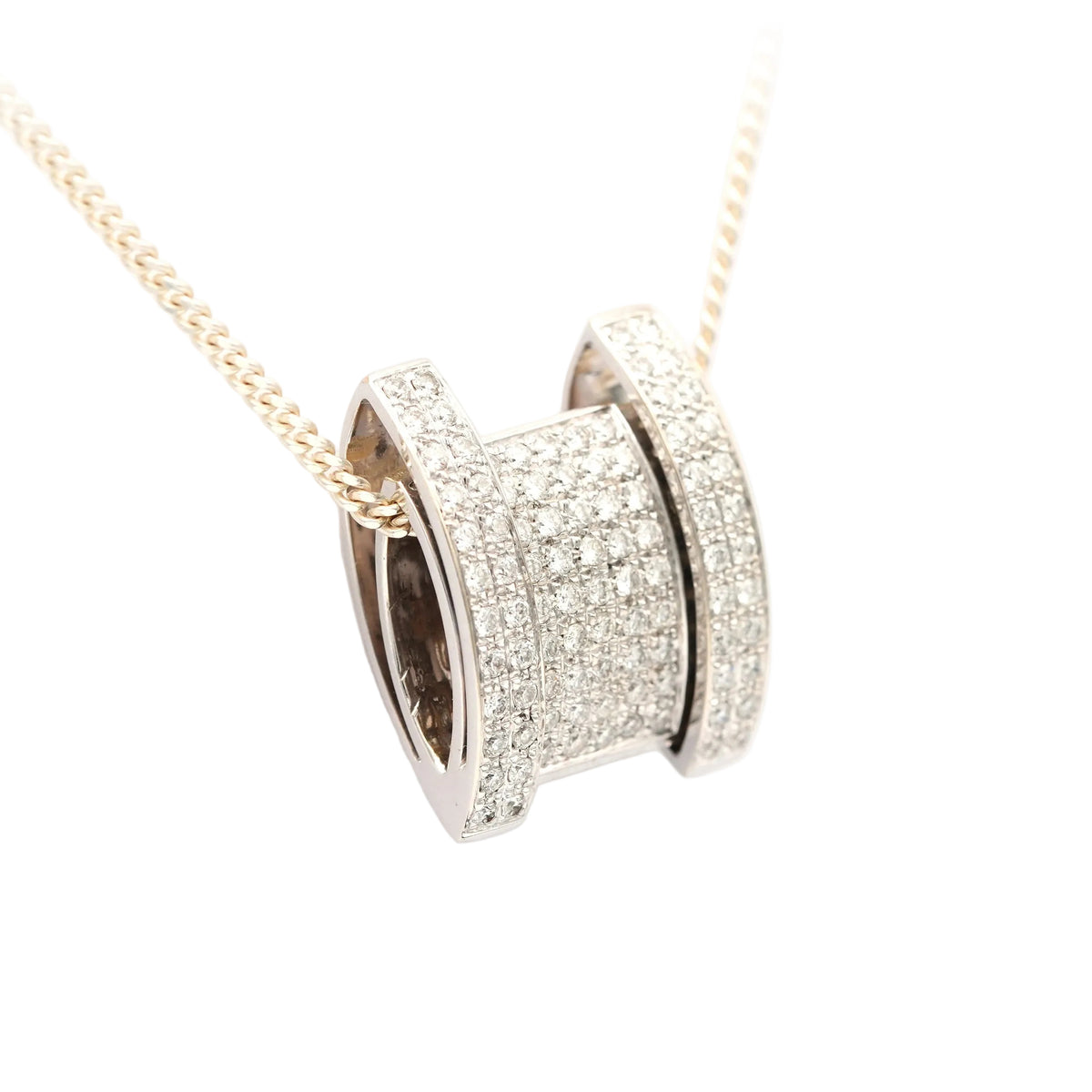 Pendentif en or blanc et diamants