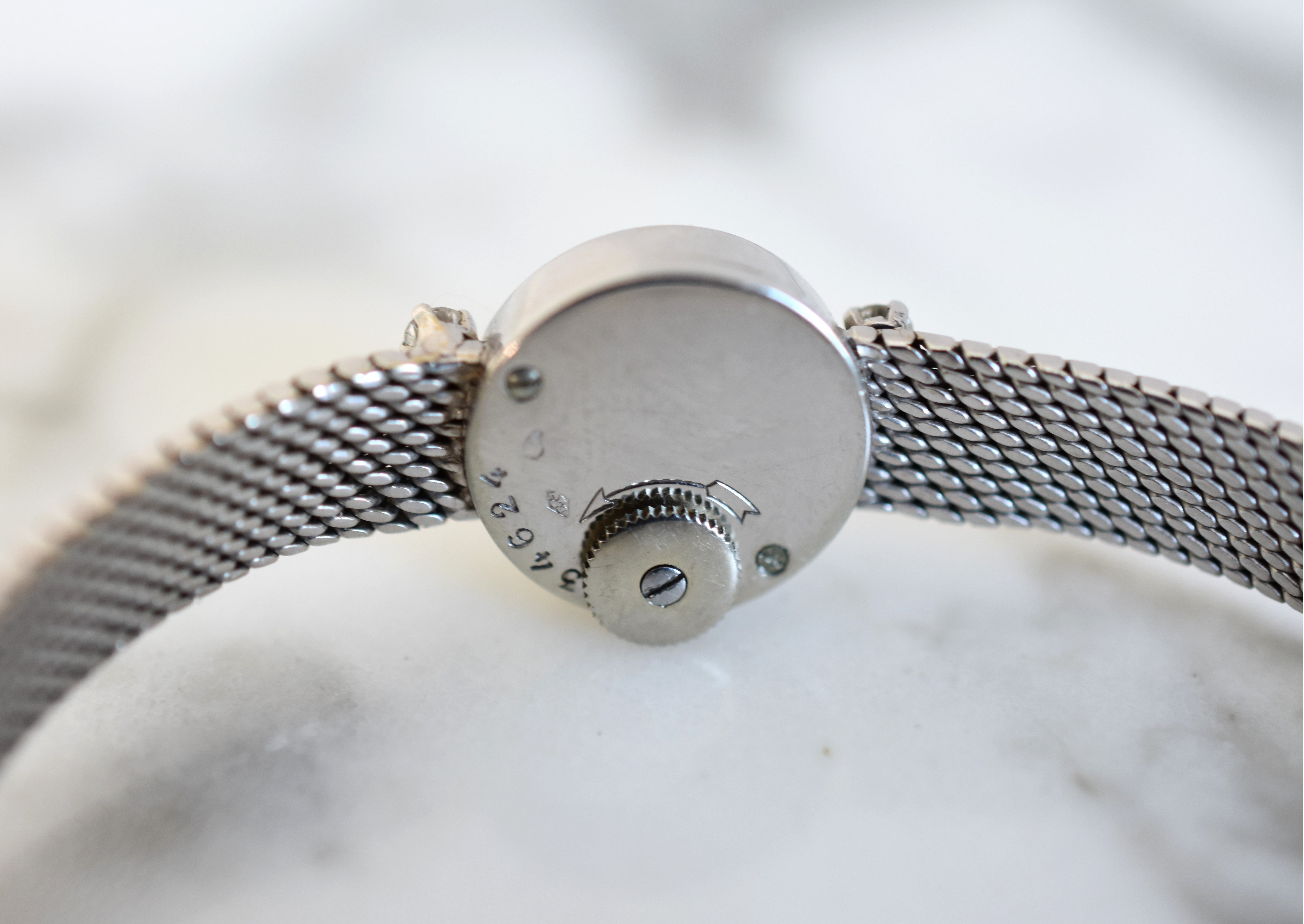 Montre JAEGER-LECOULTRE en or blanc et diamants