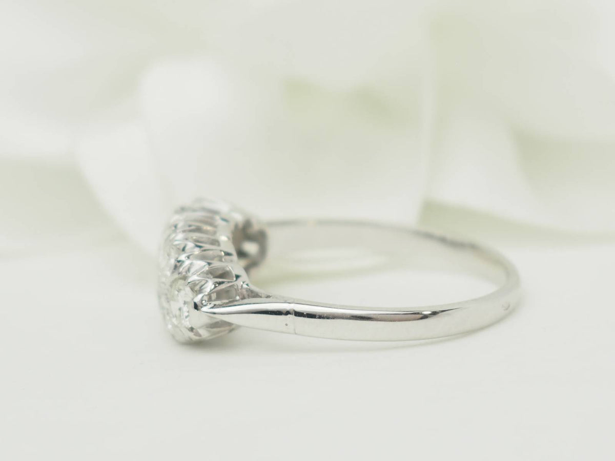 Bague Alliance en or blanc et diamants