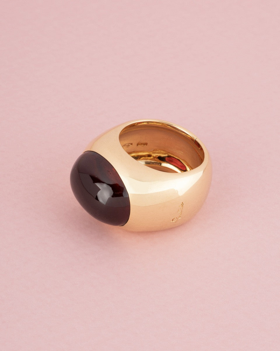 Bague Dôme POMELLATO en or jaune et grenat