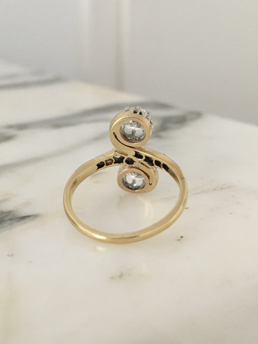 Bague Toi & Moi en or jaune, platine et diamants