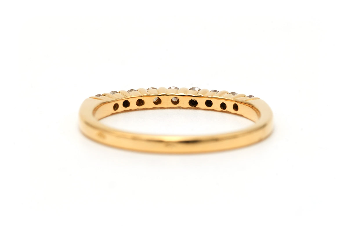 Bague Alliance en or jaune et diamants
