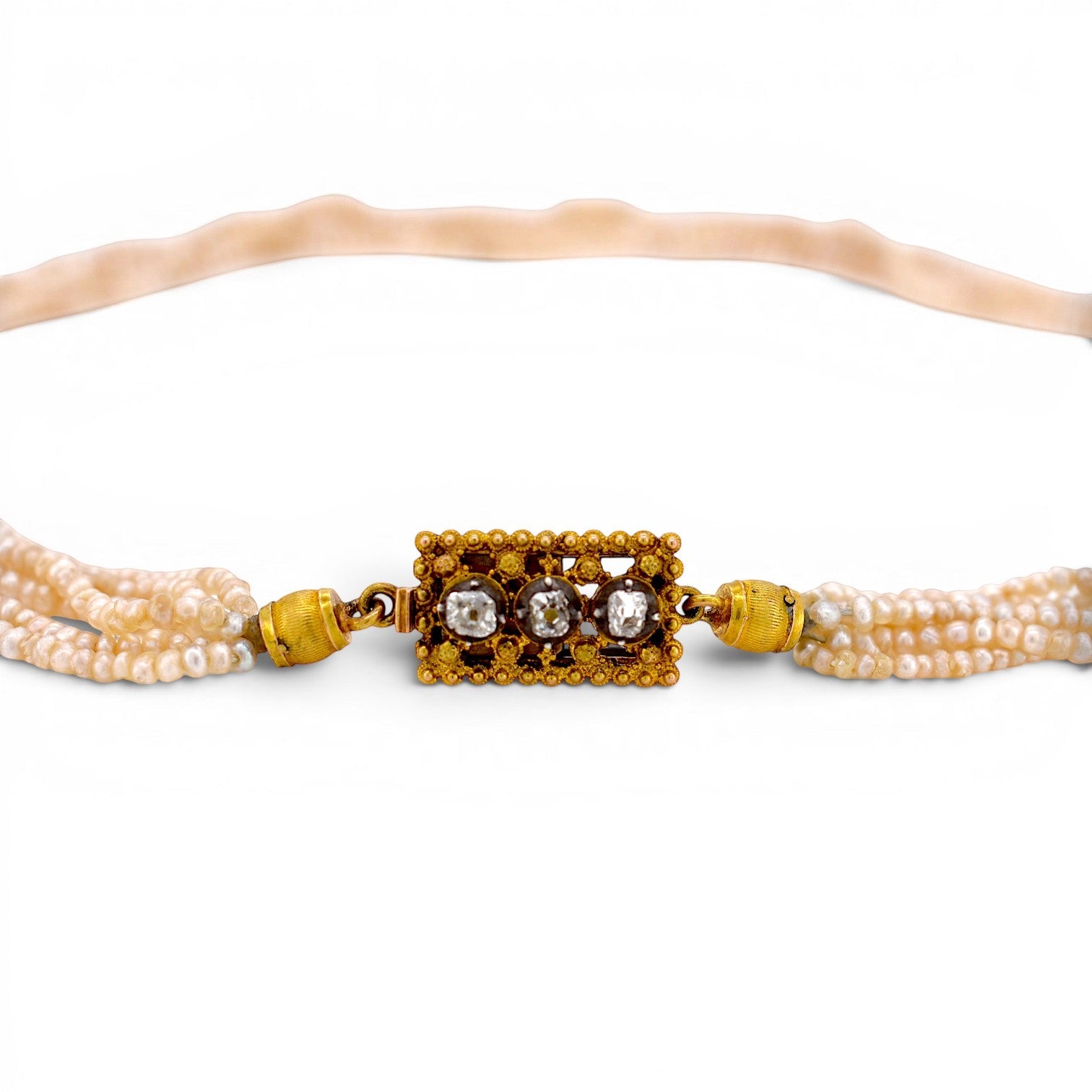Collier Ras de Cou en or jaune, perles et diamants