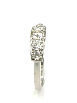 Bague Jarretière en or blanc et diamants