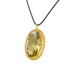 Pendentif en or jaune et prasiolite