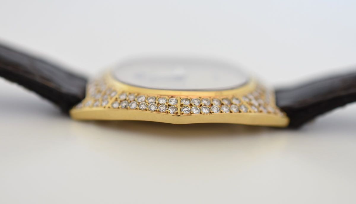 Montre VACHERON CONSTANTIN POUR CHAUMET en or jaune, cuir et diamants