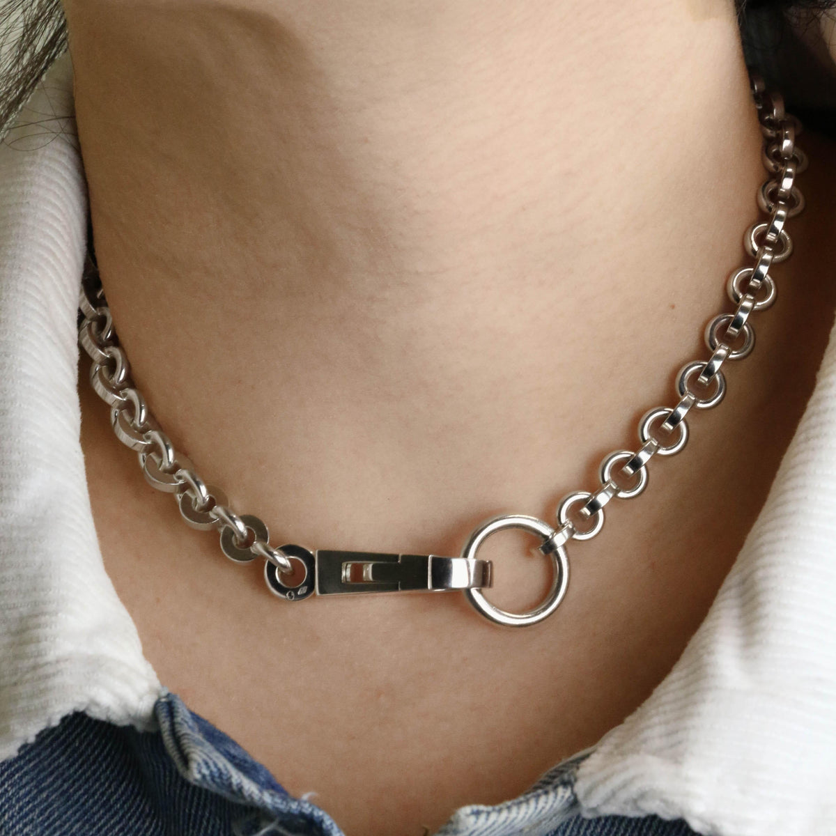 Collier Ras de Cou HERMÈS Voltige en argent