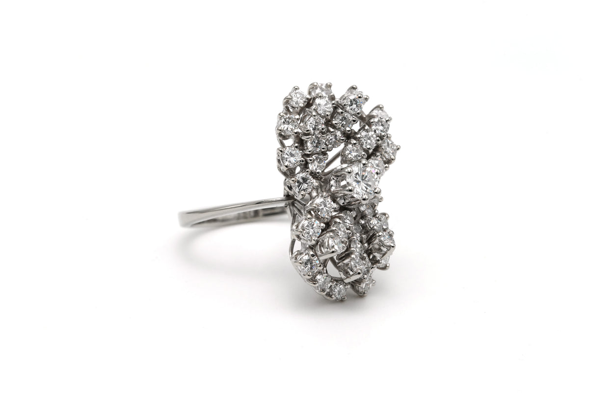 Bague en or blanc et diamants