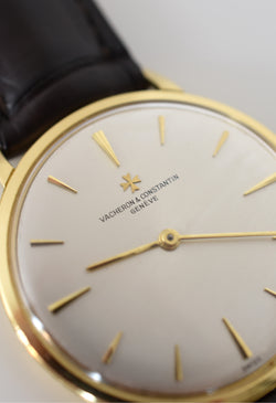 Montre VACHERON&CONSTANTIN Modèle Patrimony Réf. 6903 en or jaune 18 carats, Cal. K1002/2, Années 1960.