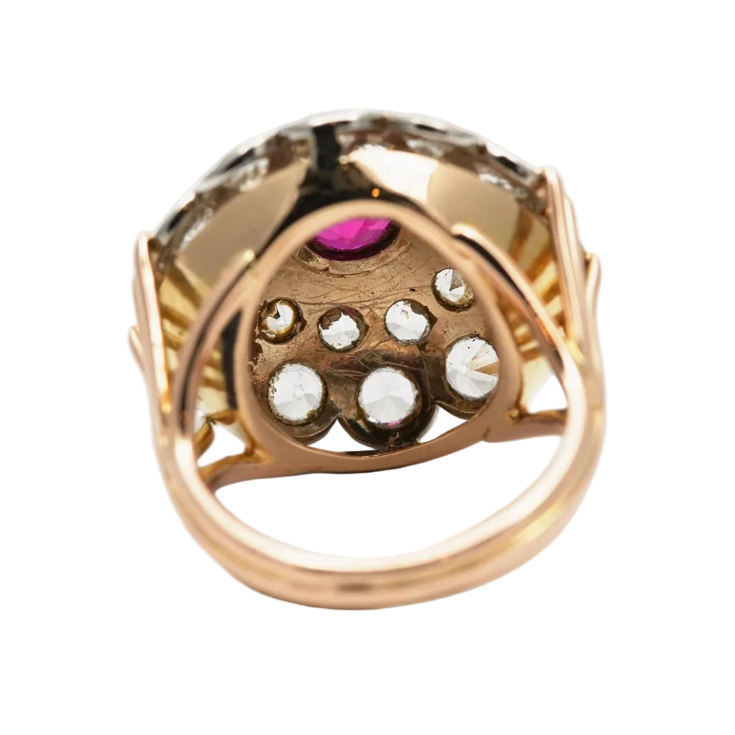 Bague Dôme en or jaune, argent, rubis et saphirs