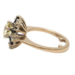 Bague Entourage en or blanc, saphirs et diamants