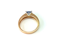 Bague en or jaune, saphir, et diamants