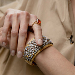 Bracelet Manchette en or jaune et diamants
