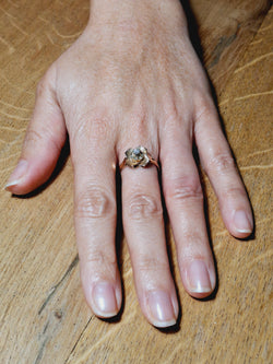 Bague en or rose et diamants