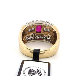 Bague Tank en or jaune, rubis et diamants