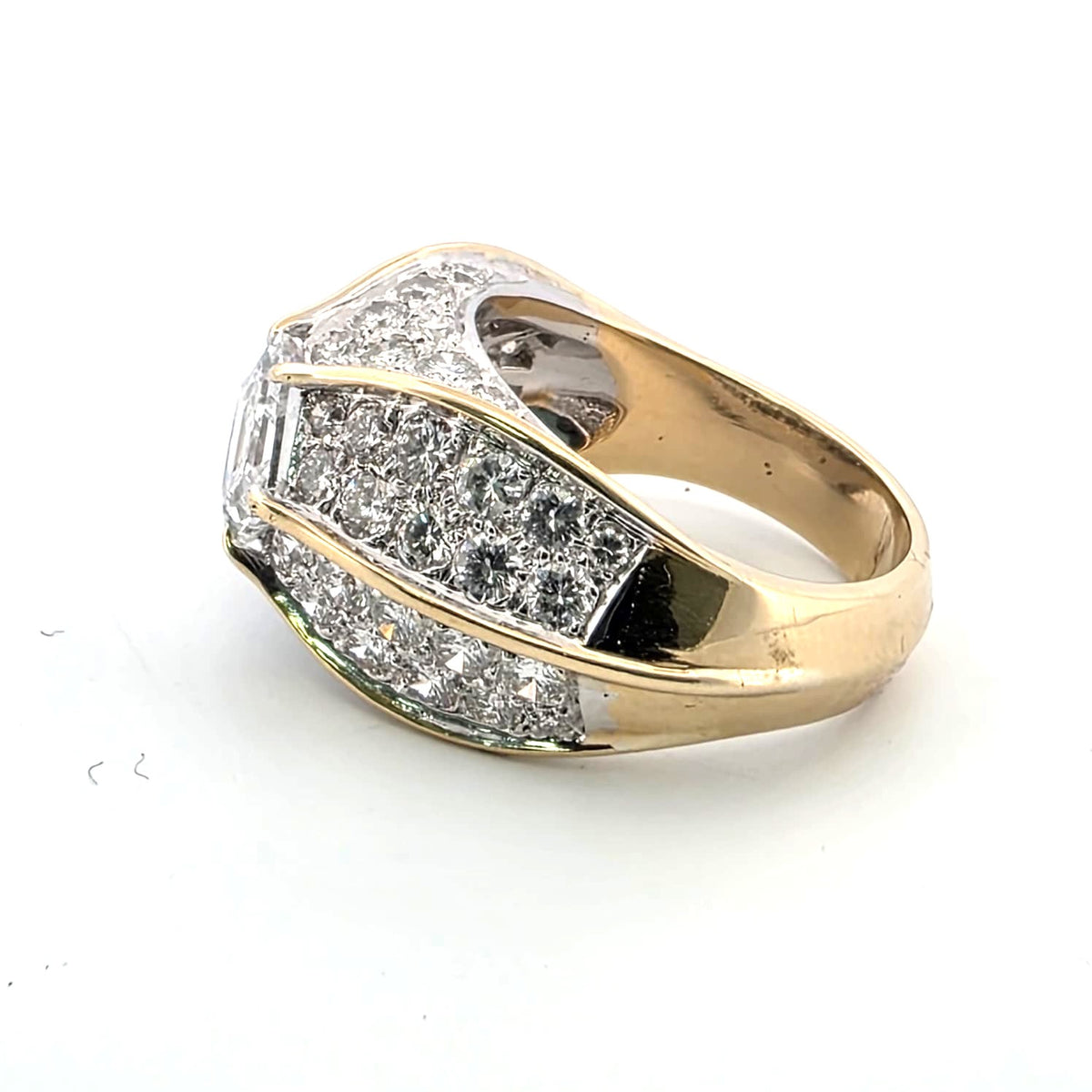 Bague Tank en or jaune et diamants