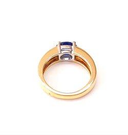 Bague en or jaune, or blanc, saphir, et diamants
