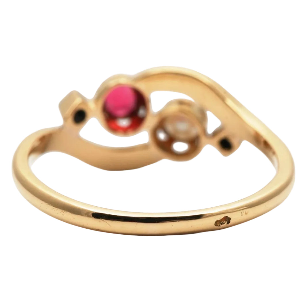 Bague Toi & Moi en or jaune, perle, rubis et diamants