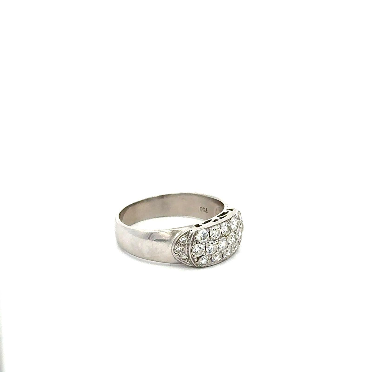 Bague Pavée en or blanc et diamants